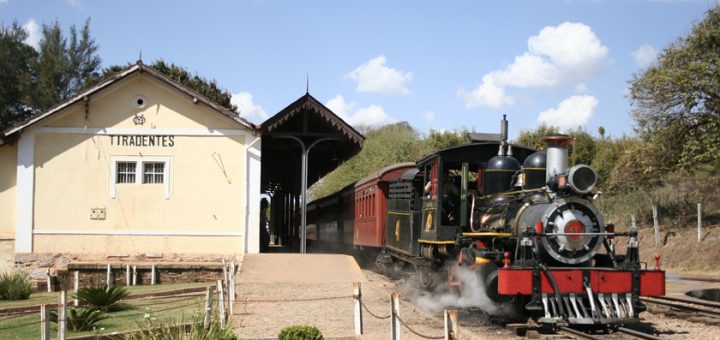 Como chegar em Tiradentes - Guia Completo