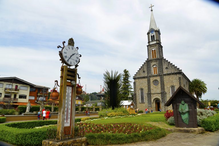 Renato Soares - MTUR - Programação de Páscoa em Gramado 2023