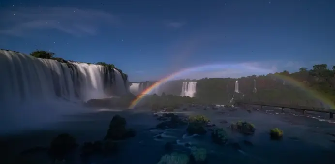Foto: divulgação + Passeio Exclusivo da Lua Cheia no Hotel das Cataratas