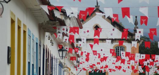 Foto Divulgação: paraty.com.br/festa-do-divino-de-paraty