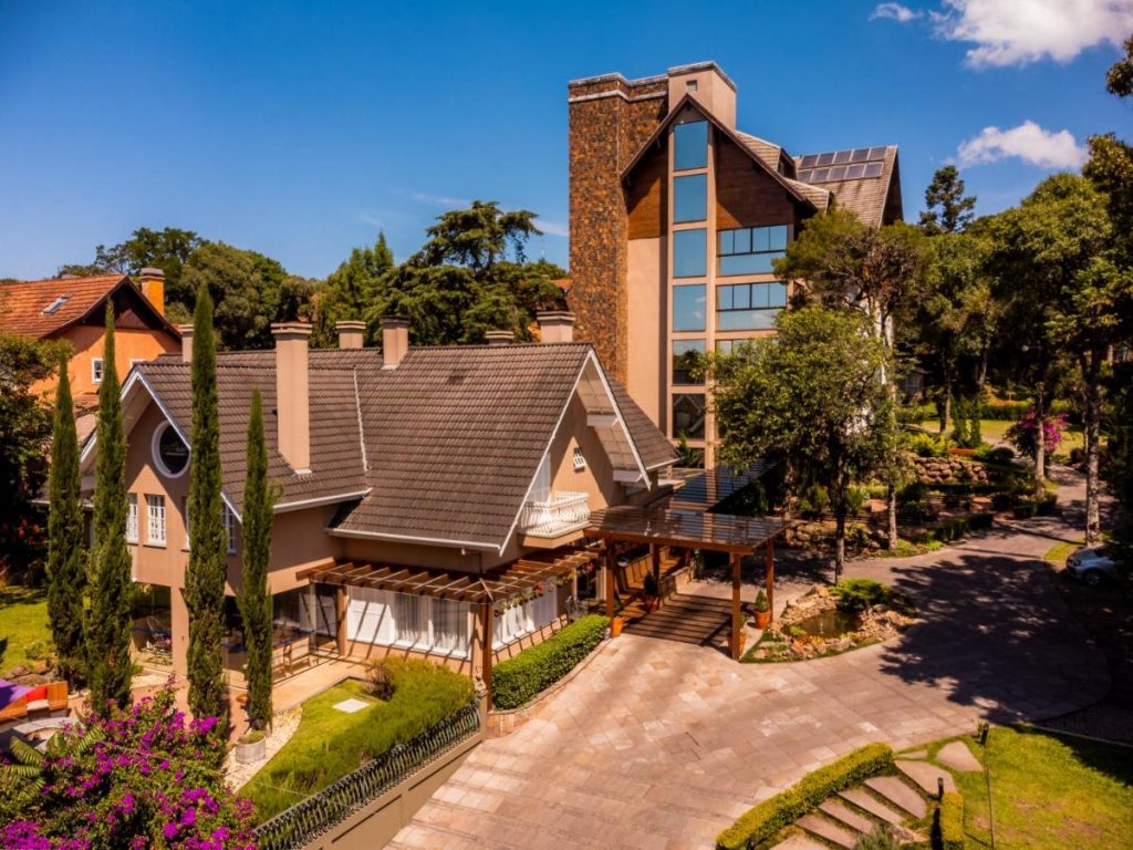 Descubra os Hotéis Recomendados para o Natal Luz Gramado 2024