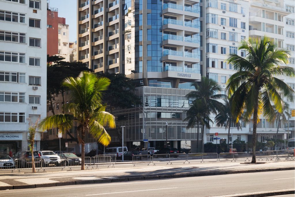 Qual a diferença entre Copacabana e Ipanema?